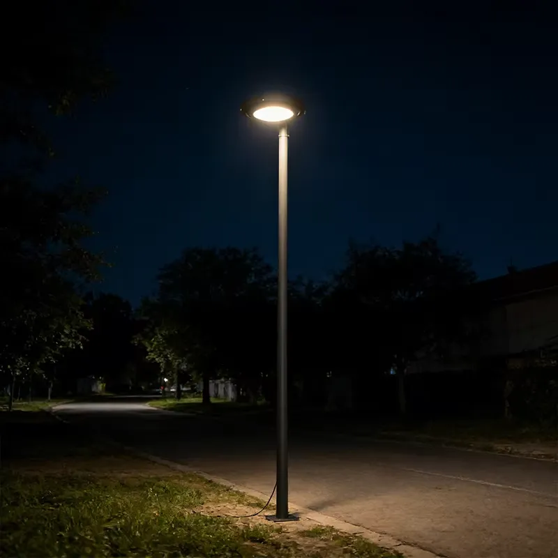 Outdoor Lighting The Range - Lampada da Giardino a LED con