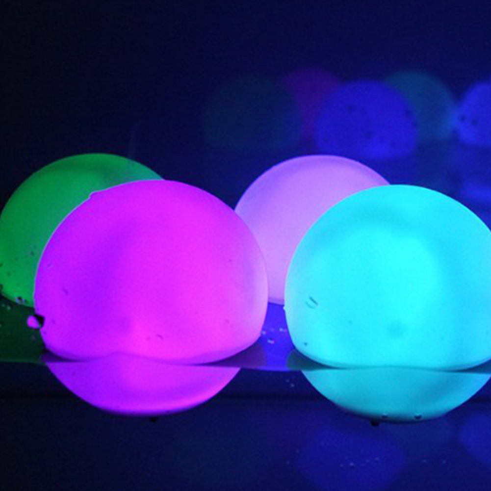 Pallone LED Luminoso Gonfiabil - Outdoor Lighting Around Pool recensione e prezzo