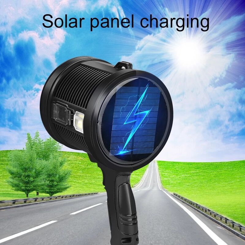 Torcia a LED ultra luminosa XH - Fire Torch Solar recensione e prezzo