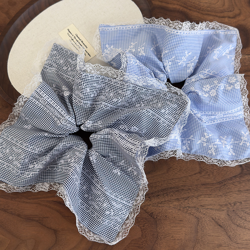 Scrunchie Azzurro con Ricamo i - Outdoor Lighting Bunnings recensione e prezzo