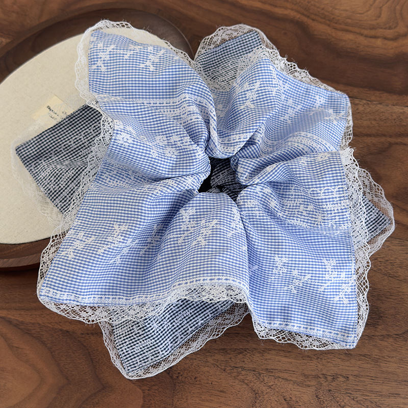 Scrunchie Azzurro con Ricamo i - Outdoor Lighting Bunnings recensione e prezzo