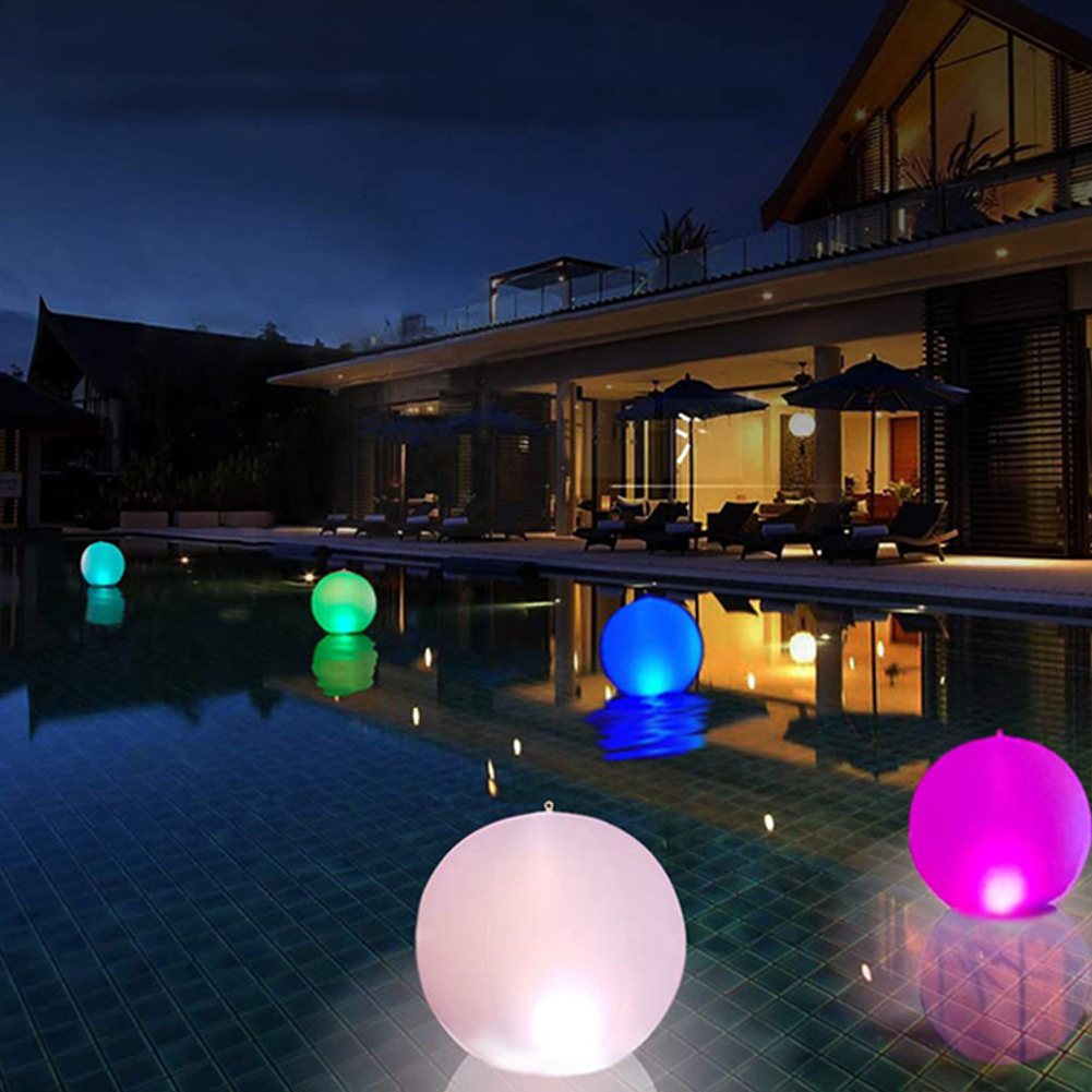 Palla Gonfiabile LED per Pisci - Outdoor Lighting Around Pool recensione e prezzo